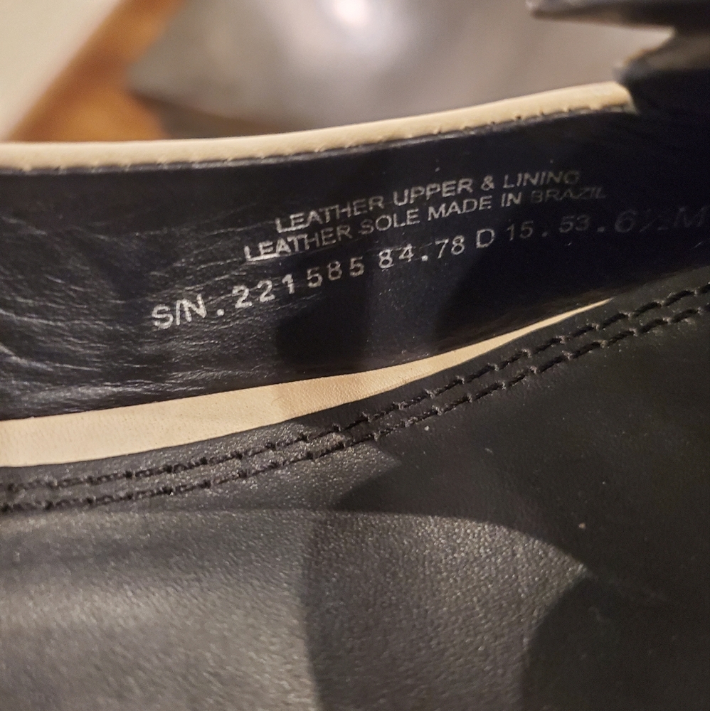 Tory Burch Leather Heeled Loafers, Cream Size 6.5M - Picture 9 of 9